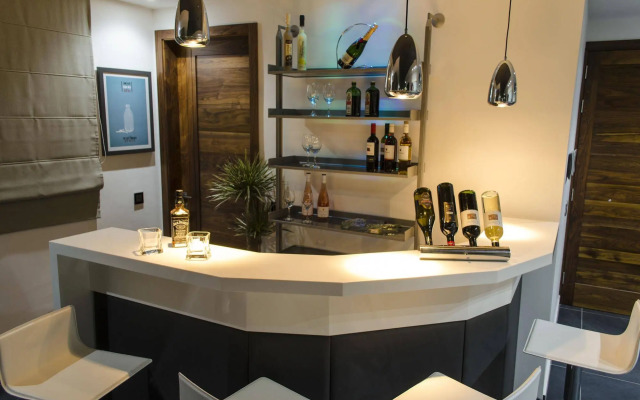 Paramount Bay Penthouse