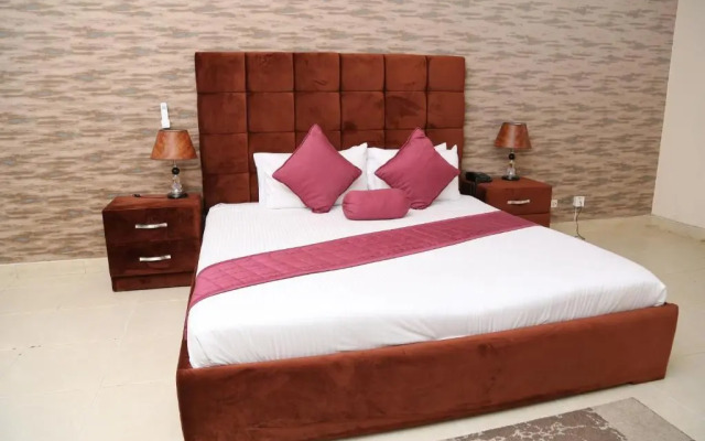 Westin Suites Guest House