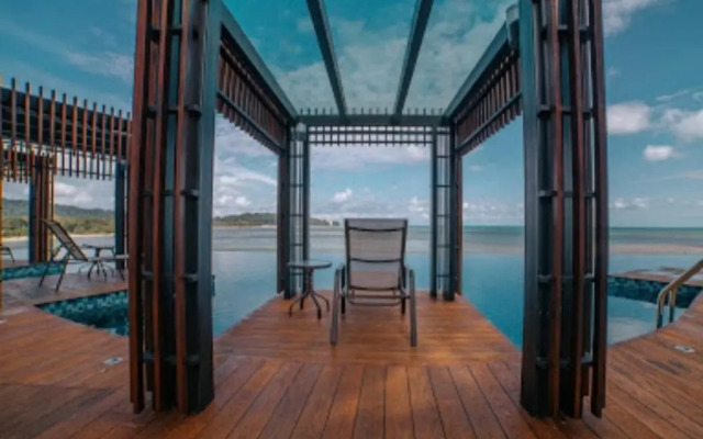 ZilleVille Studio Suite Seaview With Balcony at Imperium Residence