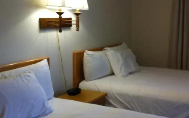 Trade Wind Motel