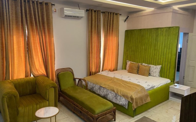 Jet Beach & Hotel