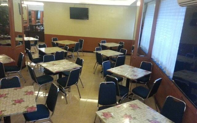 Plaza Hotel Harco Mangga Dua