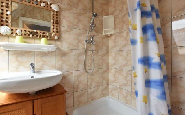 Luxury Apartment in Kühlungsborn with Terrace and Garden