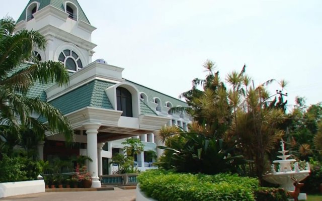 Camelot Hotel Pattaya