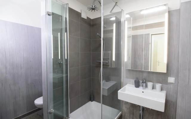 Design Apartment - Centrally located