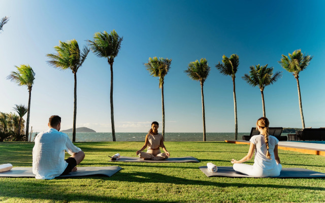 Zendaya Resort Beach Sport & Spa