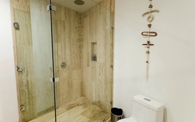 Warm Loft With Incredible Garden View 014 By Sandy Powerful