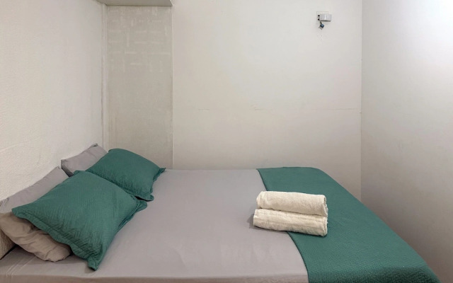 Spacious apartment on Copacabana beach