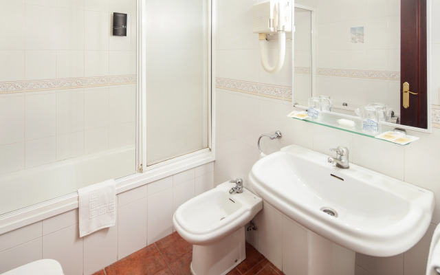 Hotel y Bungalows Balcón de Competa