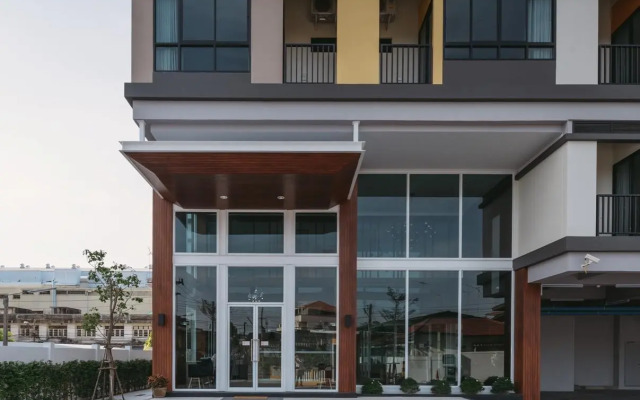 MT Park Residence
