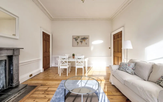 Cumberland - New Town Apartment
