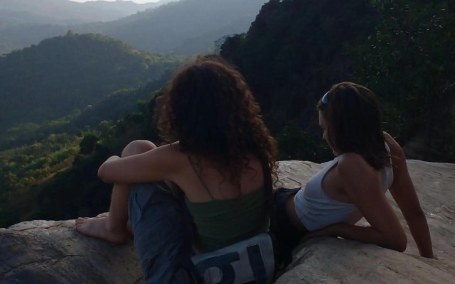 Thomasha Holiday Inn