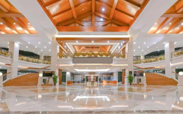 Jing Cheng Earthsea SPA Holiday Center - Ruili