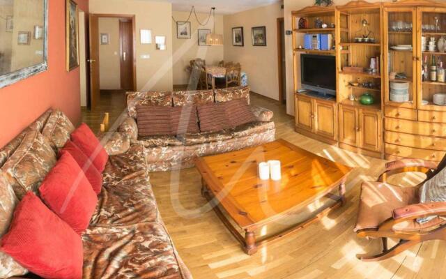 Bonaigua 409 by SeaMount Rentals