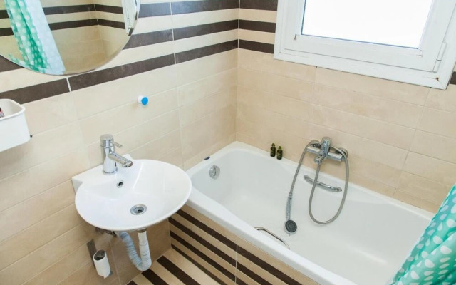 Bright apt w lovely view in Lycabettus
