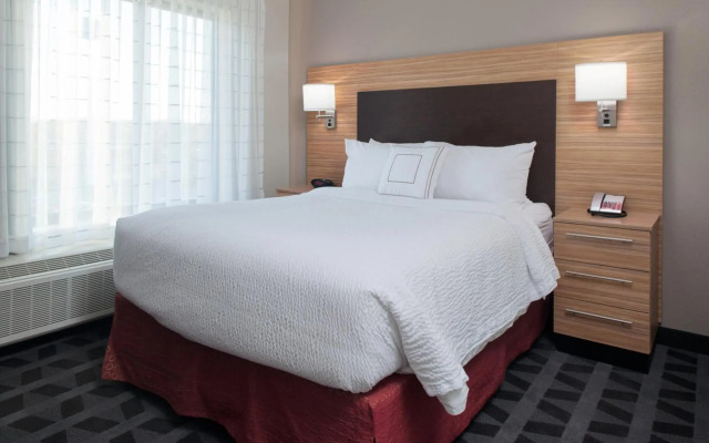 TownePlace Suites by Marriott Detroit Canton