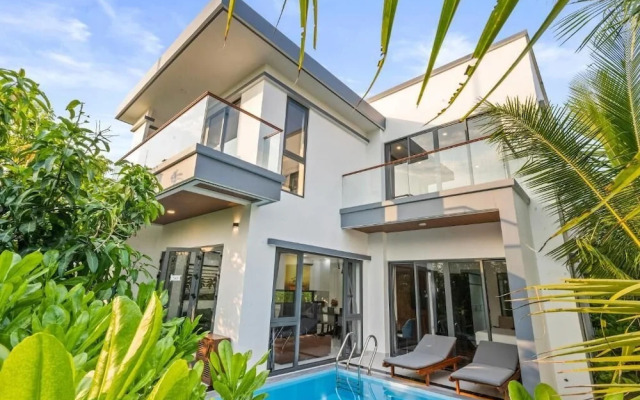 LangCo Bay Retreat