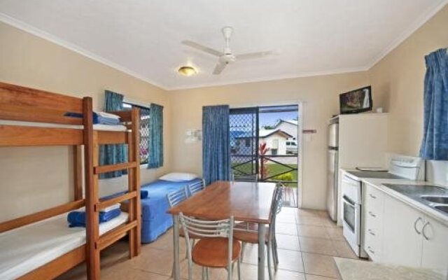 Hinchinbrook Marine Cove Resort