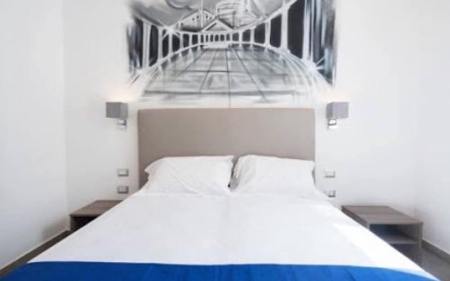 Отель Toledo one