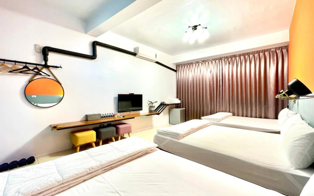 Snug Nine Inn