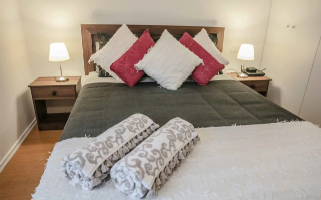 J.V. Lastarria Apartments