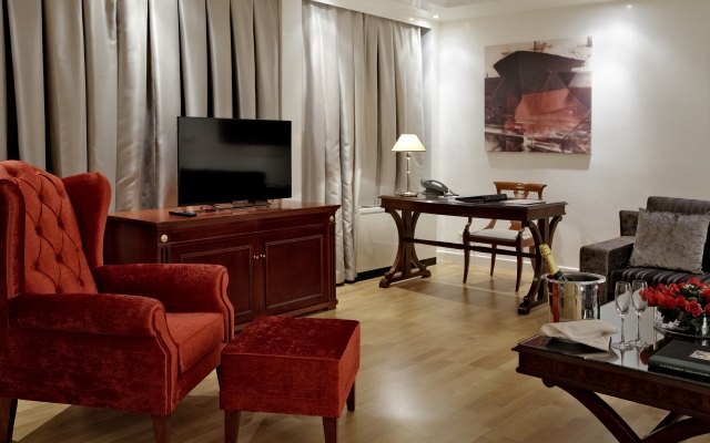 Piraeus Theoxenia Hotel