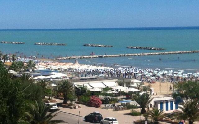 B&B Interno 24