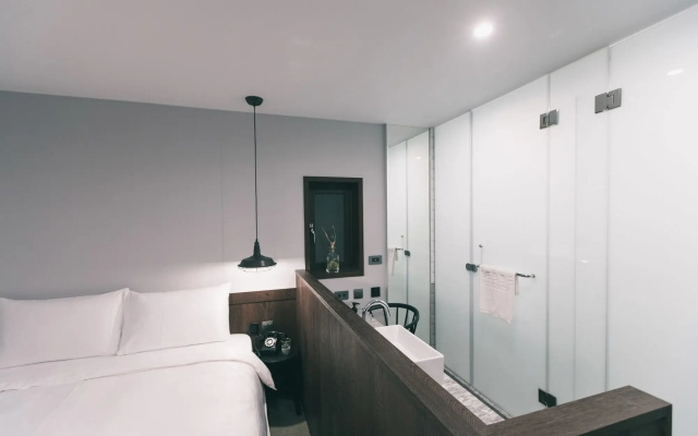 Papo'a Hotel