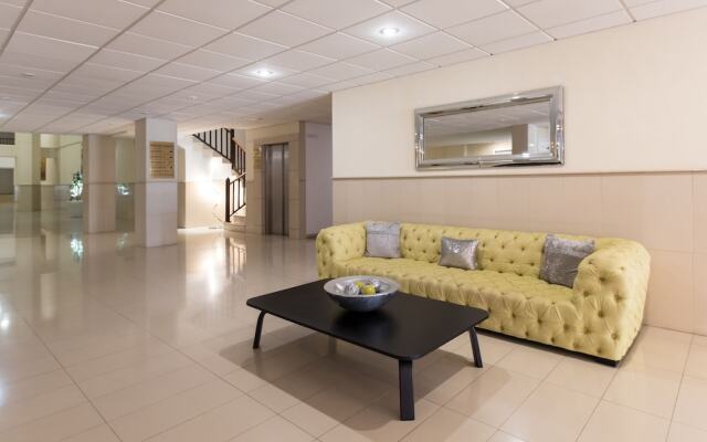 Terrazas del Duque Sun & BeachHouse in the New Golden Mile