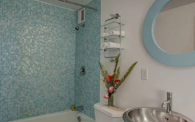 Mauna Loa Shores #405 1 Bedroom Condo By Redawning