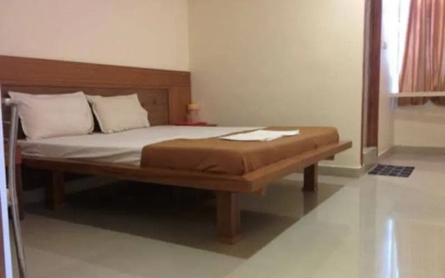 Hotel New Whitehouse