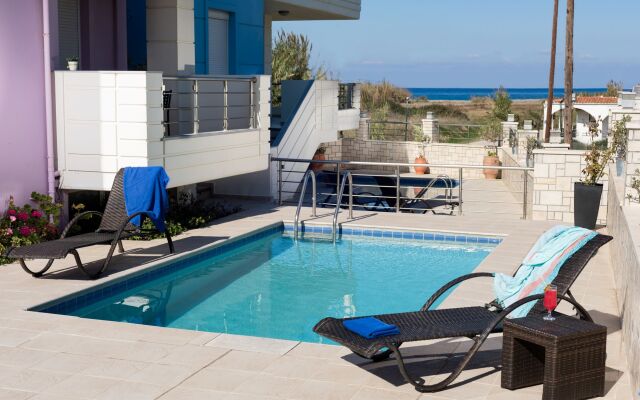 Kronos Villas