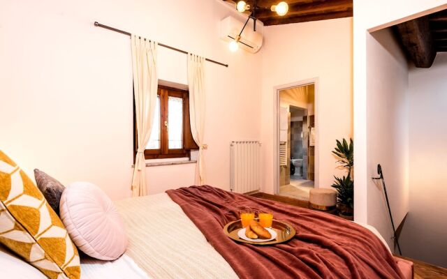 New Florence palazzo - 3 Bedrooms - Private Terrace - Wifi