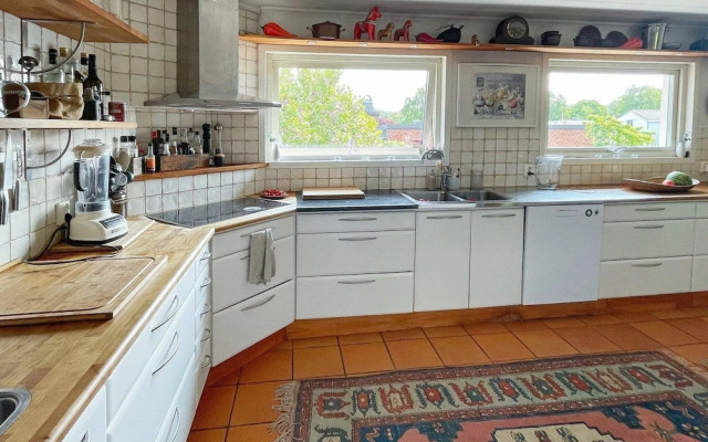 6 Person Holiday Home in Askim-by Traum