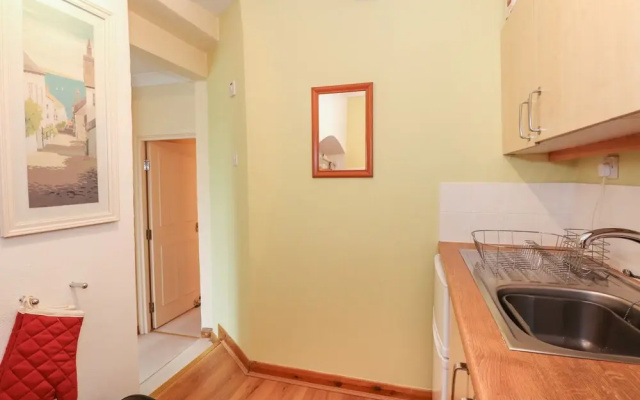 16 Norfolk Heights
