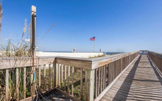 Caribbean 502 1 Bedroom Condo