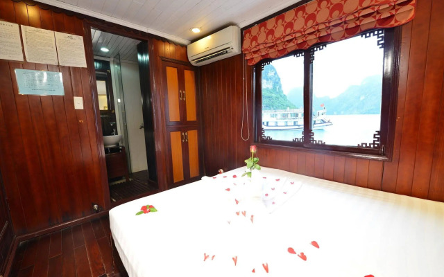 Imperial Classic Cruise Halong