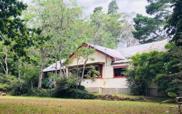 The Chalet Guesthouse And Studio