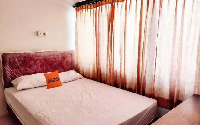 KoolKost @ Wiyung (Minimum Stay 30 Nights)