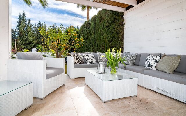 VM-Luxury 4 bedroom villa private pool