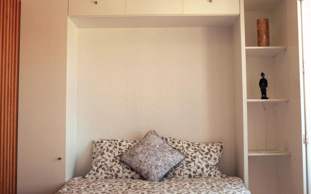 Carlos Alberto Balcony APT