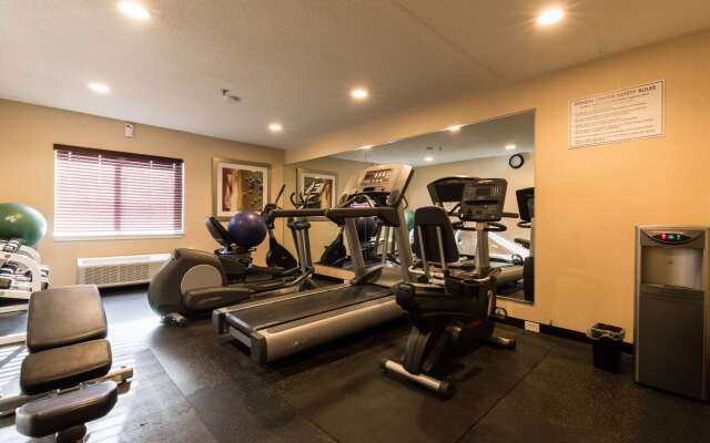 Baymont by Wyndham Detroit Airport/Romulus