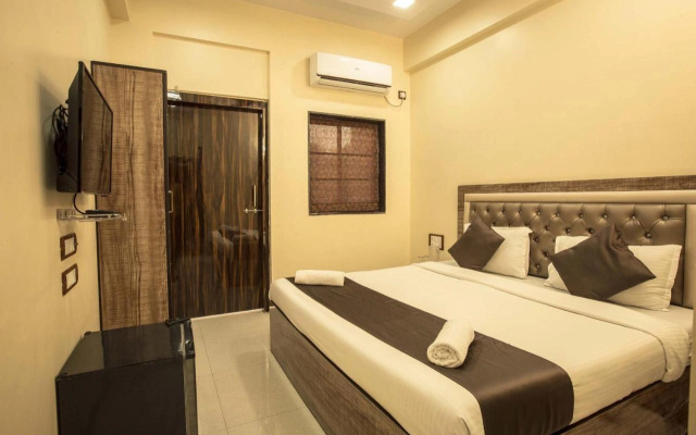 Hotel Apsara Near JJ Hospital