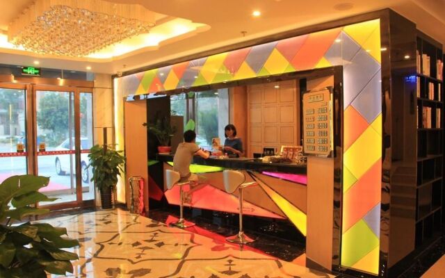 Kaifeng Wangjiao Spring Hotel