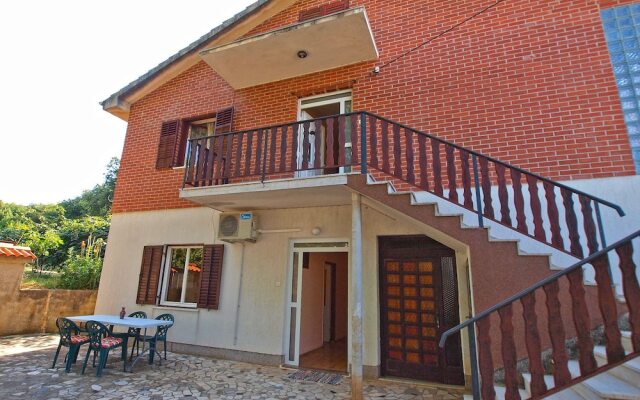 Apartment 1157