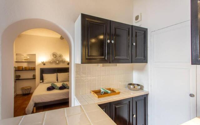 Vieil Antibes Appartement de charme 2/4pers