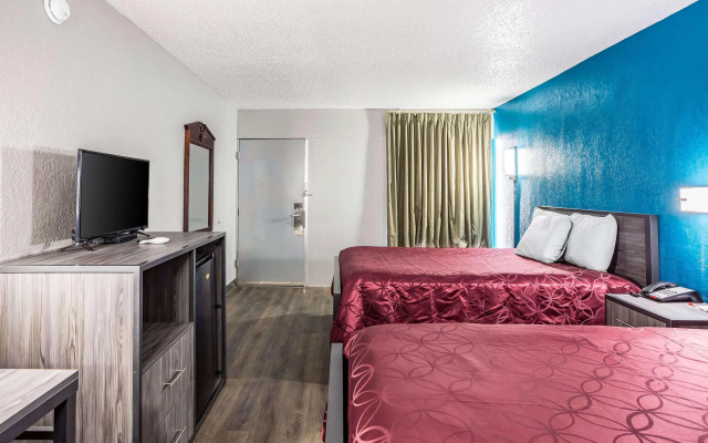 Econo Lodge Durant Area