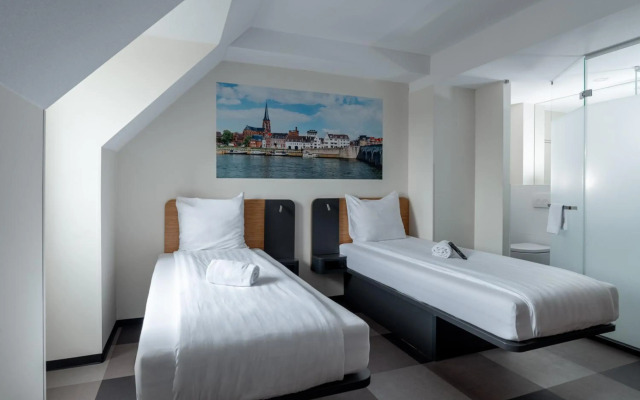 easyHotel Maastricht City Centre