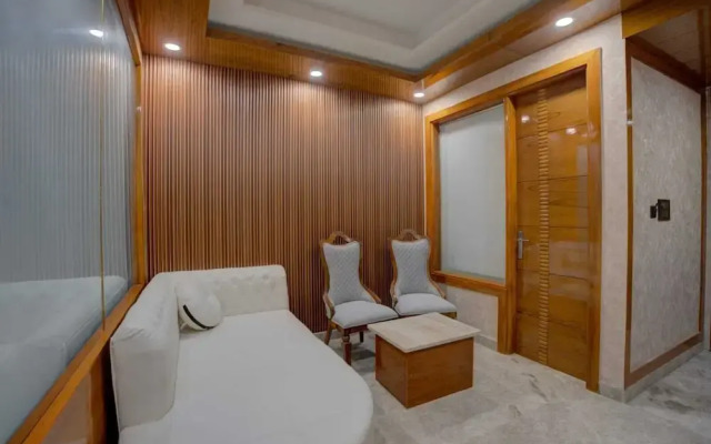 Platinum Service Apartment DLF Cyberhub