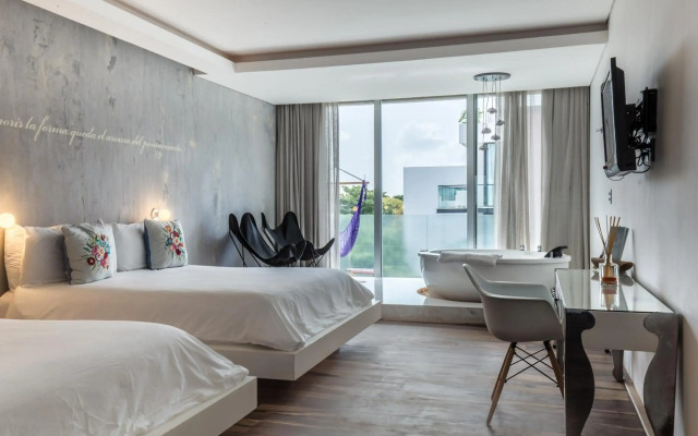 Be Playa Hotel Boutique & Rooftop Bar